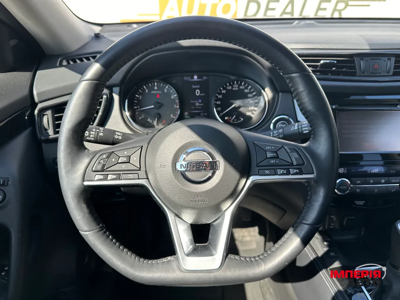 Nissan X-Trail - фото 27