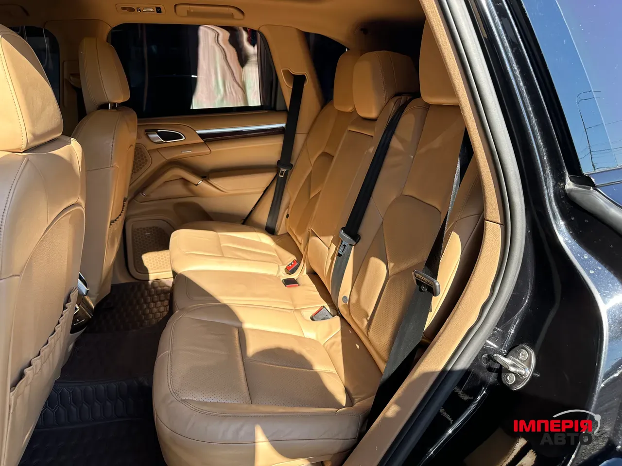 Porsche Cayenne - фото 37