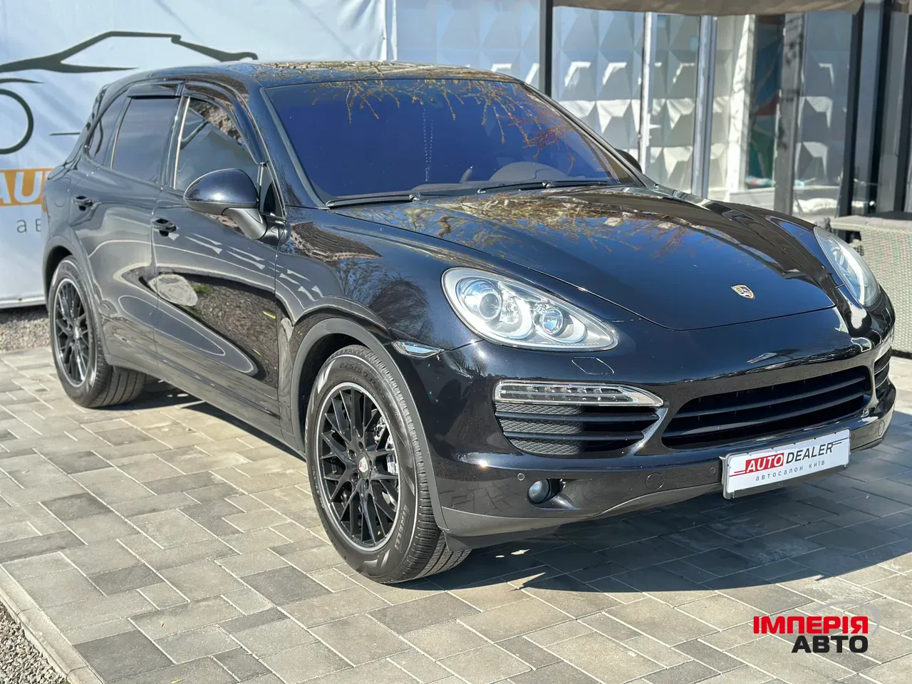 Porsche Cayenne - фото 13