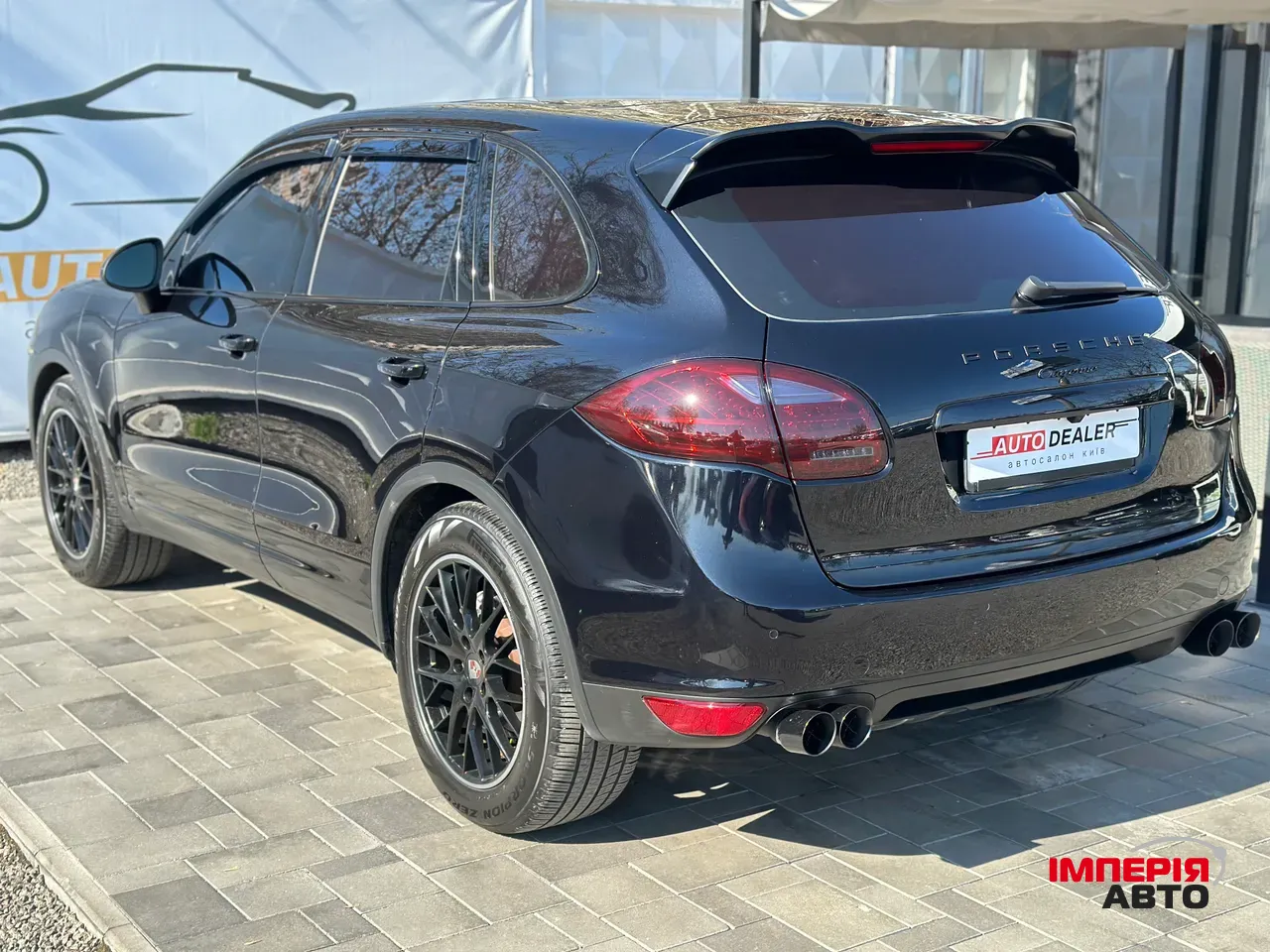 Porsche Cayenne - фото 7