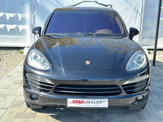 Porsche Cayenne - фото 2