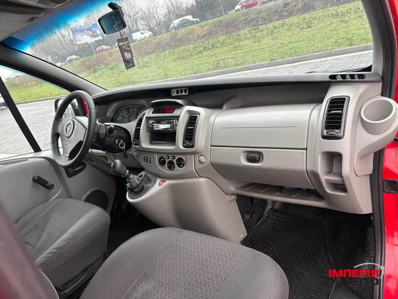 Opel Vivaro - фото 19