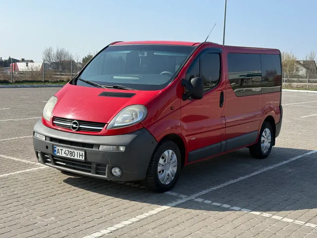 Opel Vivaro - фото 4