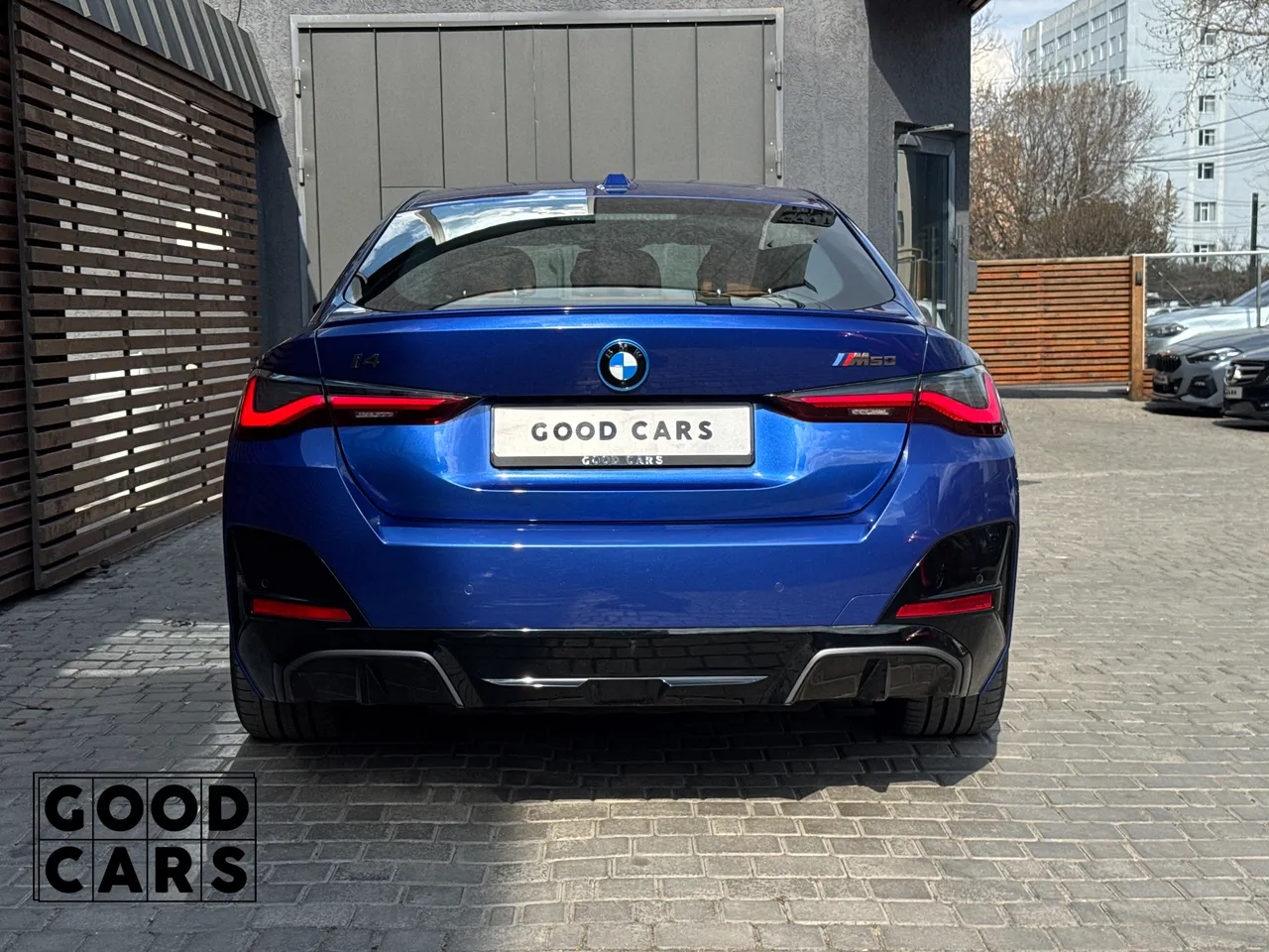 BMW i4 - фото 6