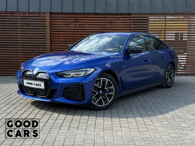 BMW i4 - фото 1