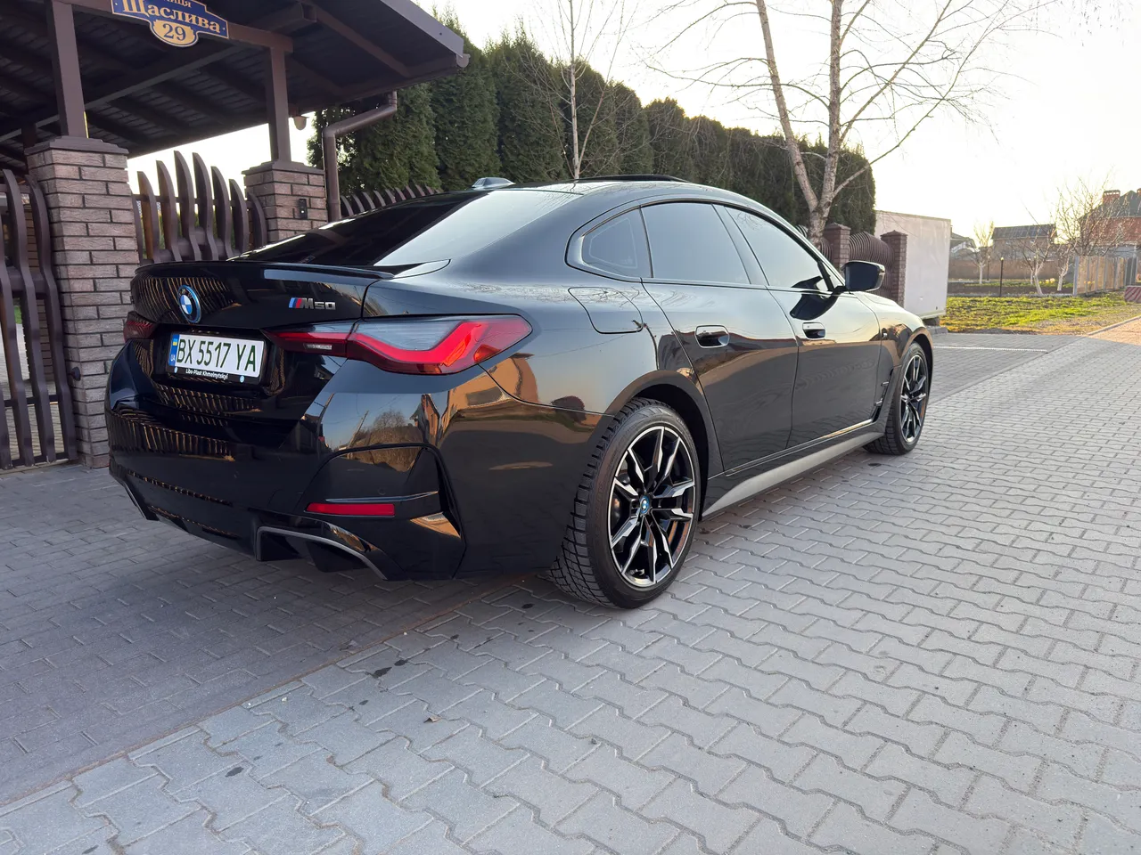 BMW i4 - фото 8