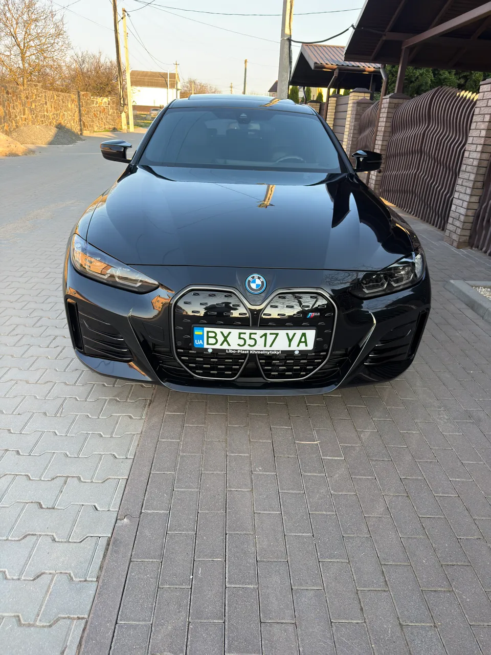BMW i4 - фото 3