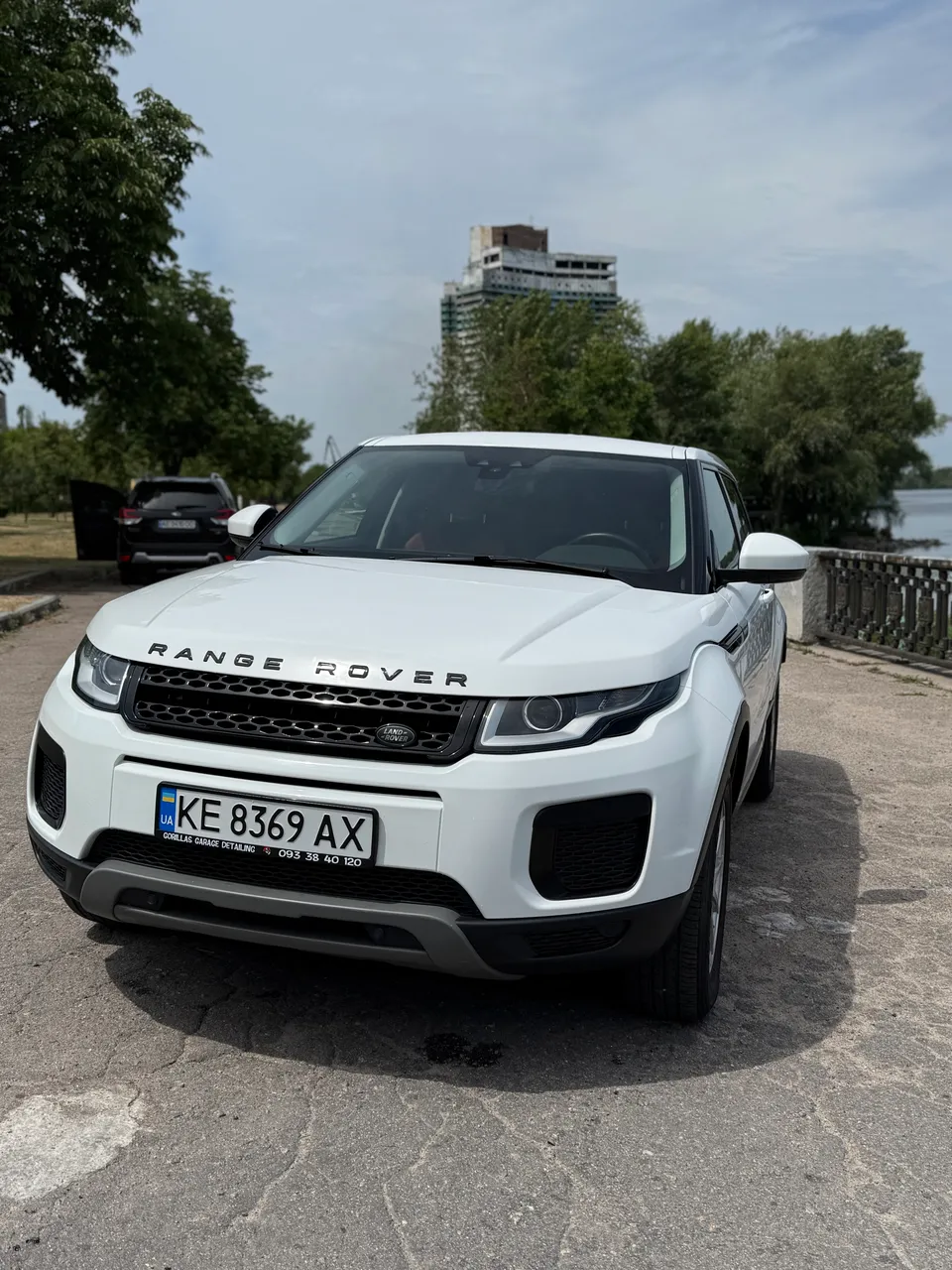 Land Rover Range Rover Evoque - фото 1