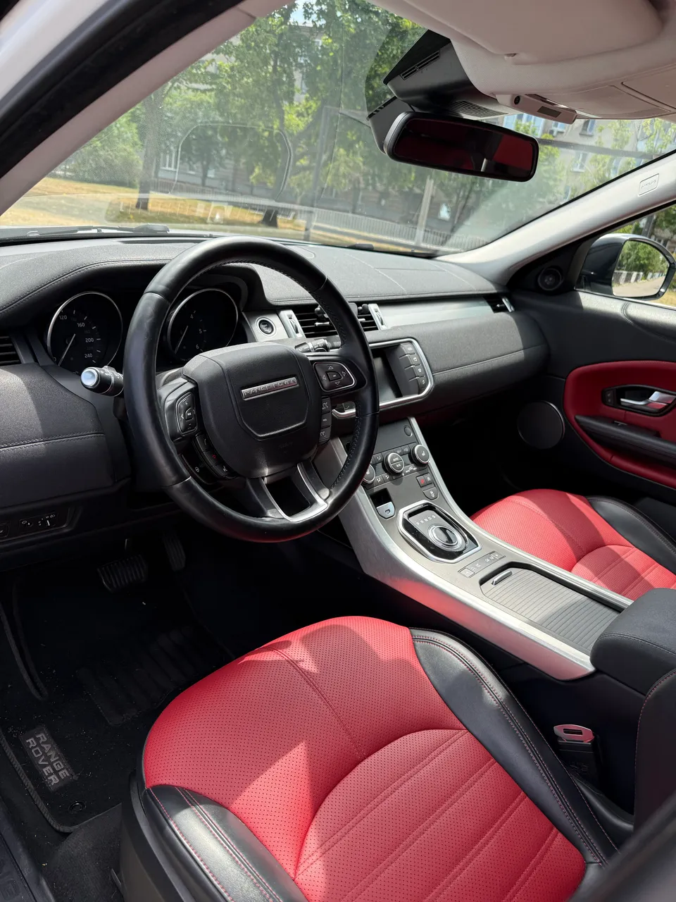 Land Rover Range Rover Evoque - фото 7