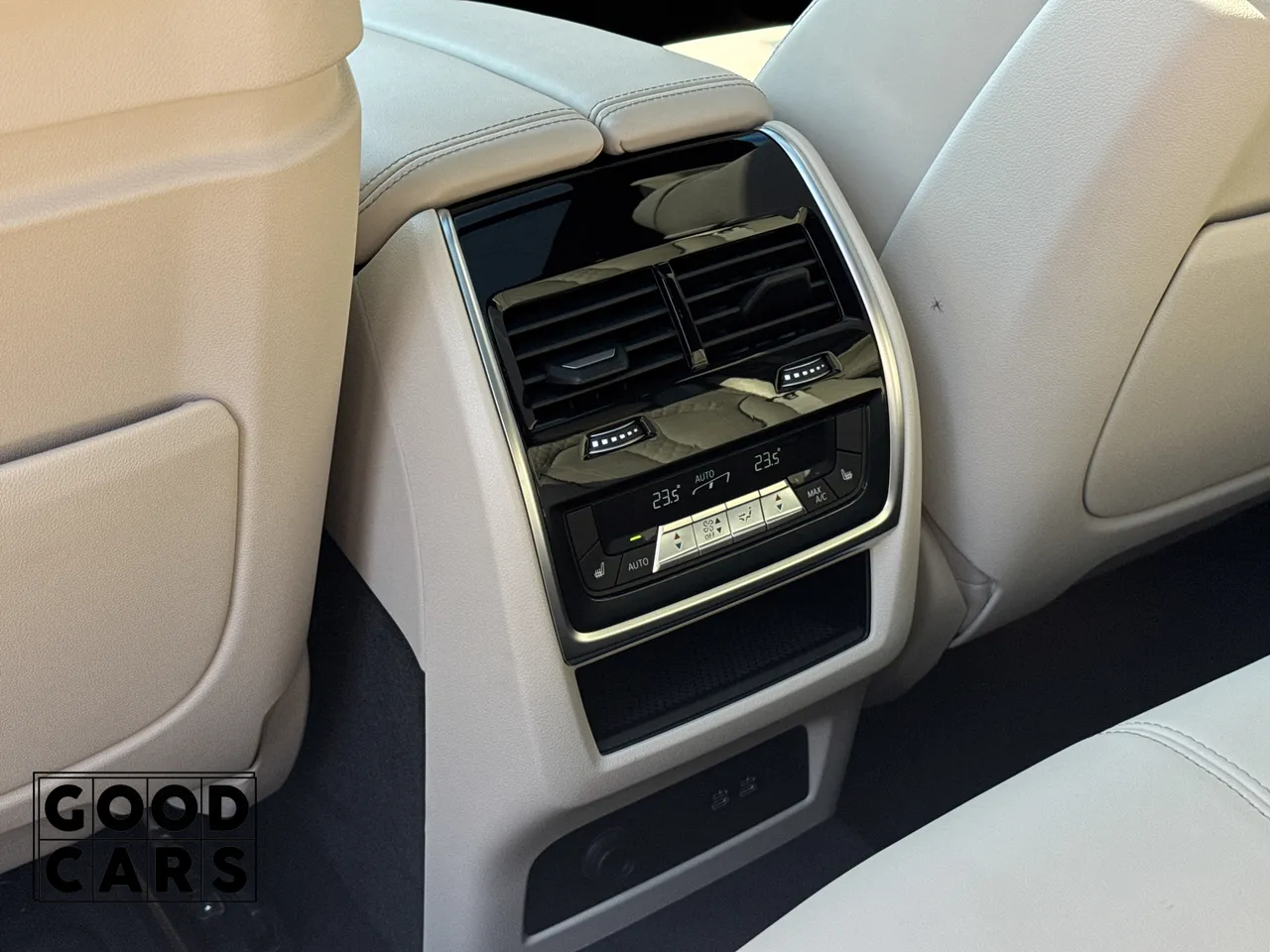 BMW X5 - фото 37