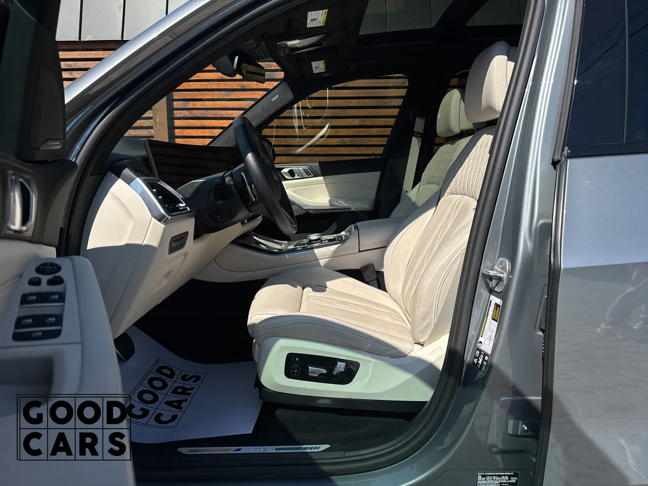 BMW X5 - фото 28