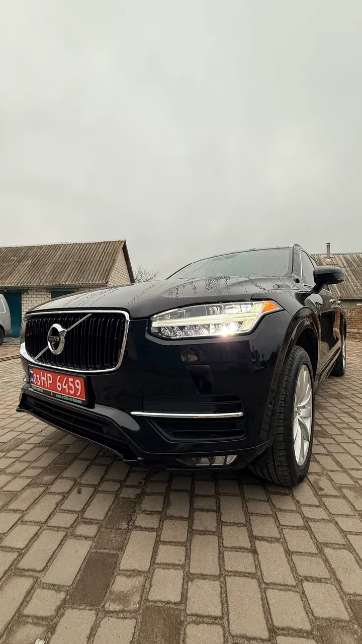 Volvo XC90 - фото 13