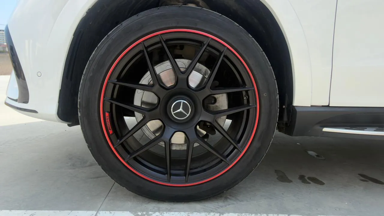 Mercedes-Benz GLE Coupe - фото 23