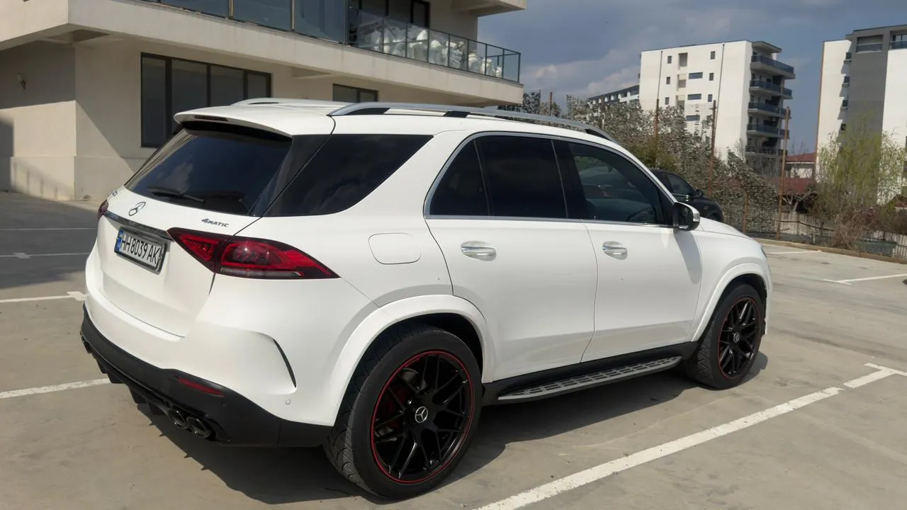 Mercedes-Benz GLE Coupe - фото 17