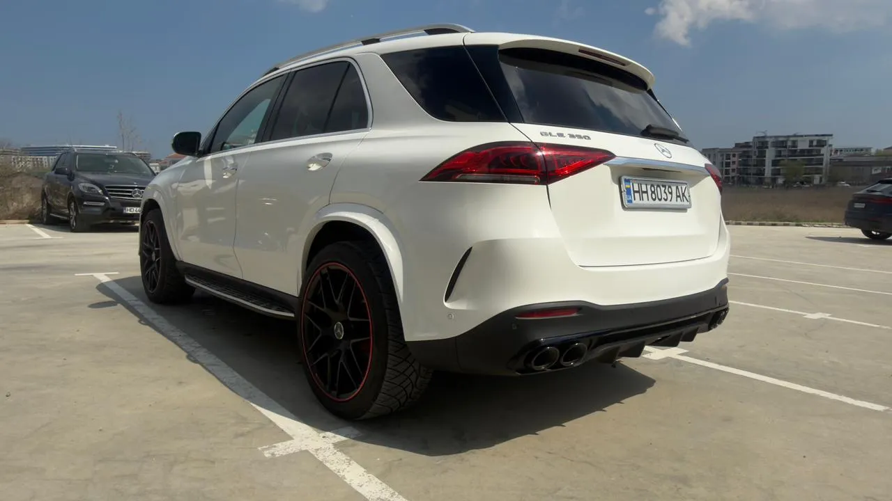 Mercedes-Benz GLE Coupe - фото 21