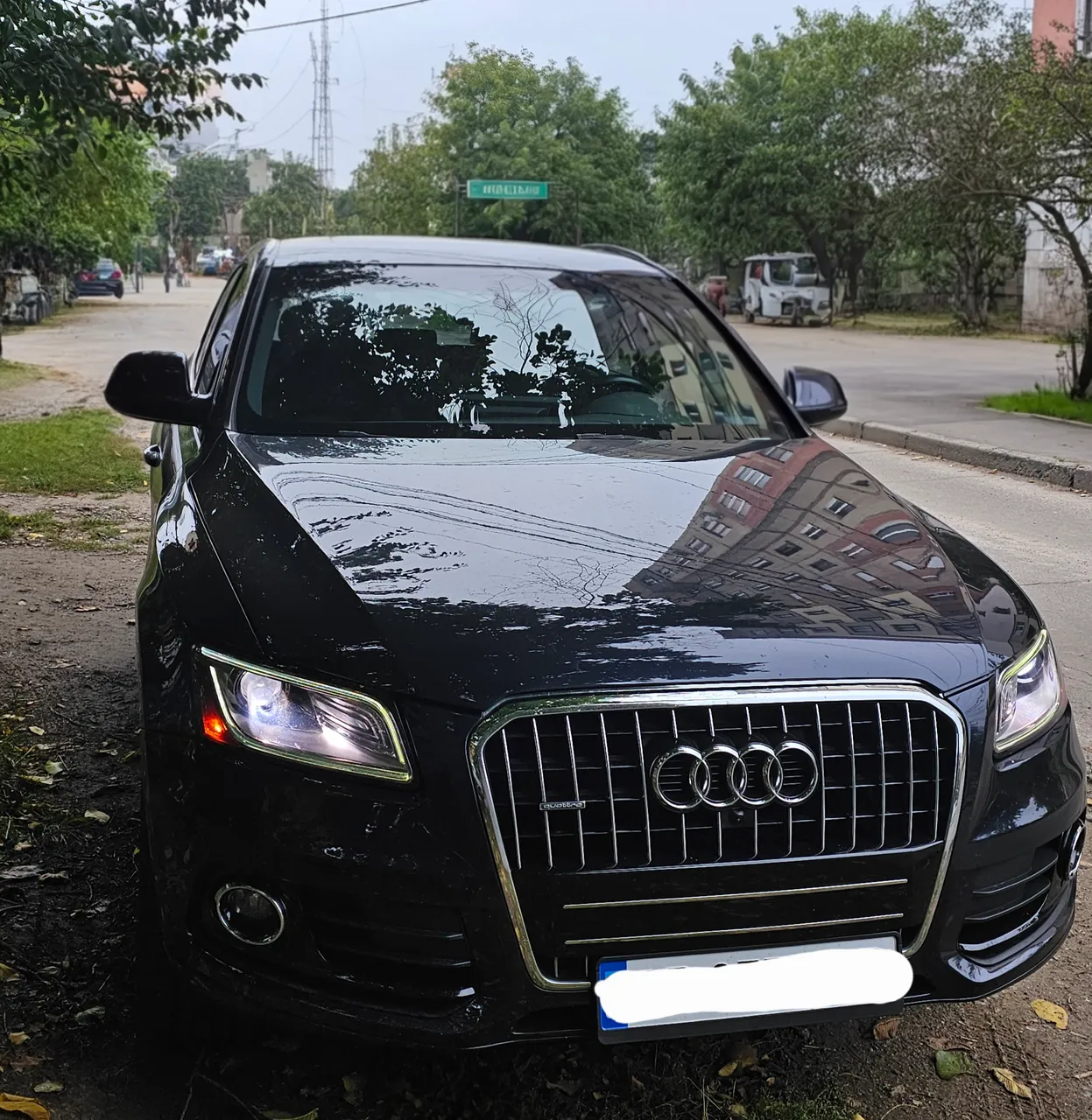 Audi Q5 - фото 1