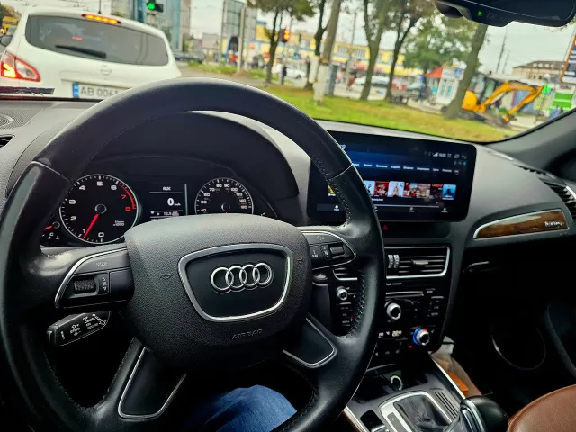 Audi Q5 - фото 2