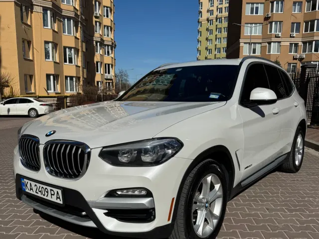 BMW X3 - фото 1