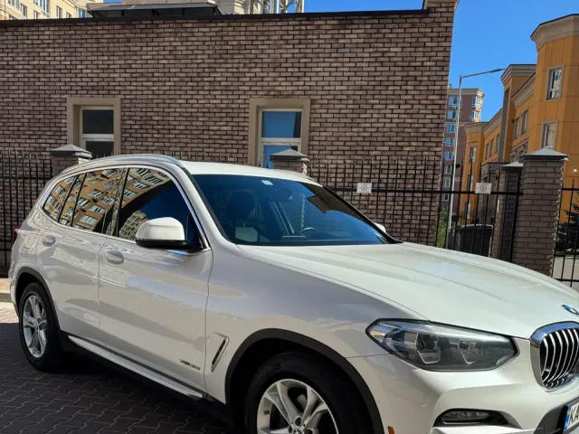 BMW X3 - фото 5