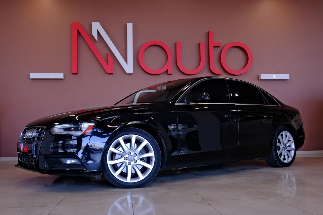 Audi A4 - фото 1