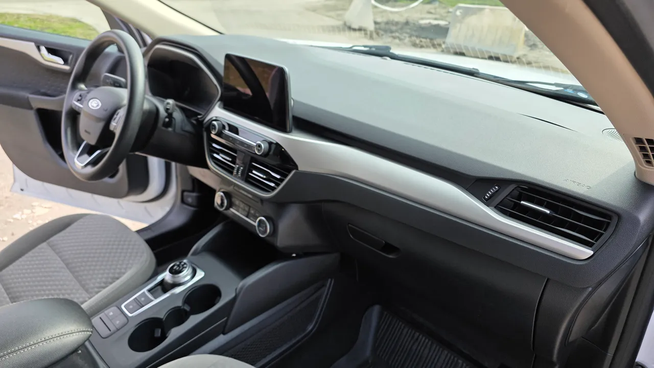 Ford Escape - фото 9