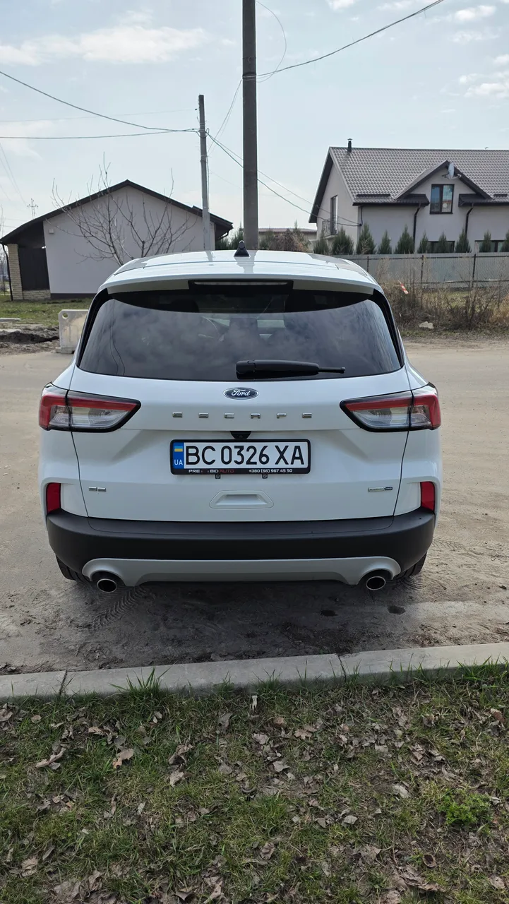 Ford Escape - фото 5