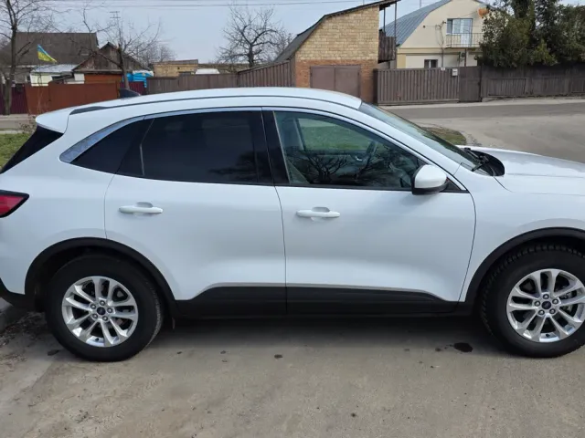 Ford Escape - фото 4