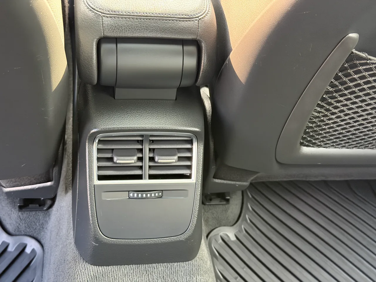 Audi A3 - фото 13