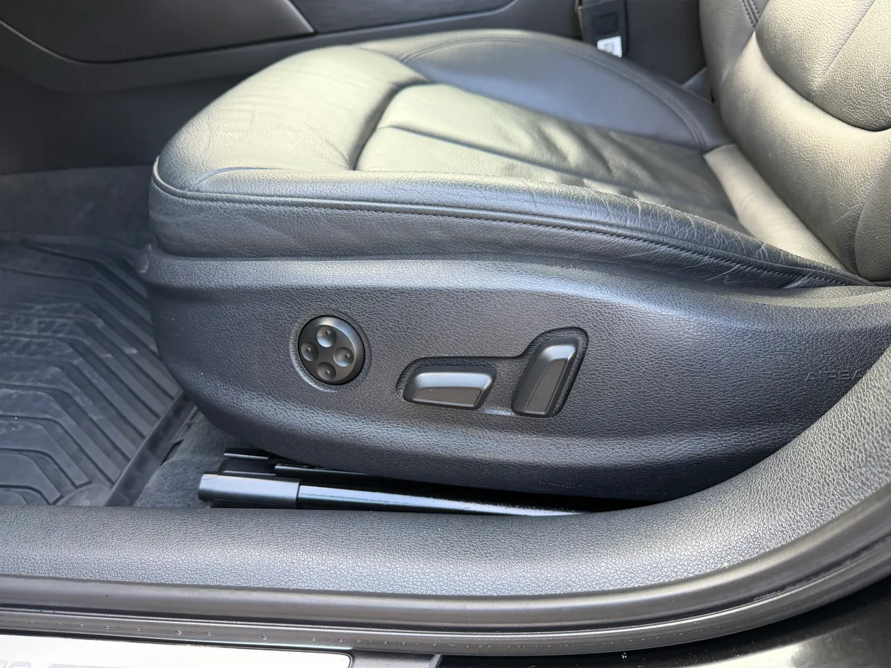 Audi A3 - фото 18