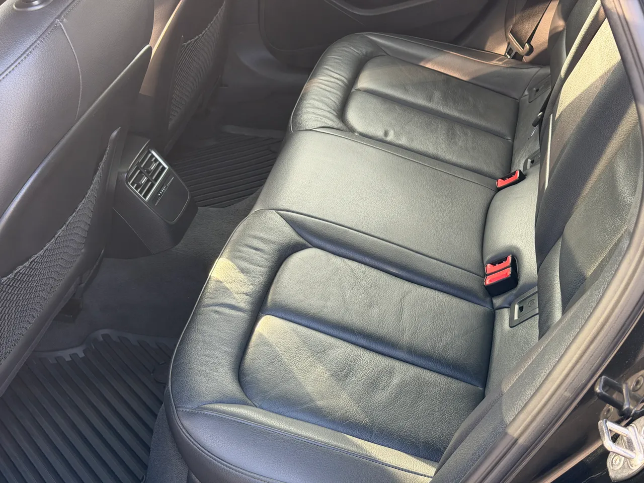 Audi A3 - фото 11