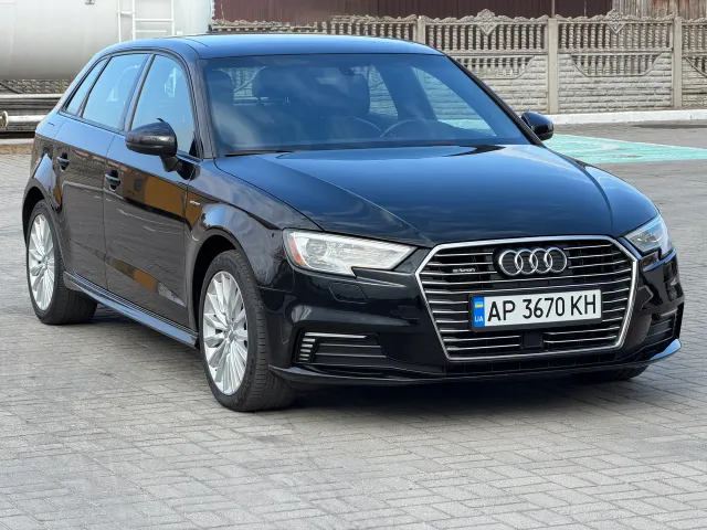 Audi A3 - фото 3