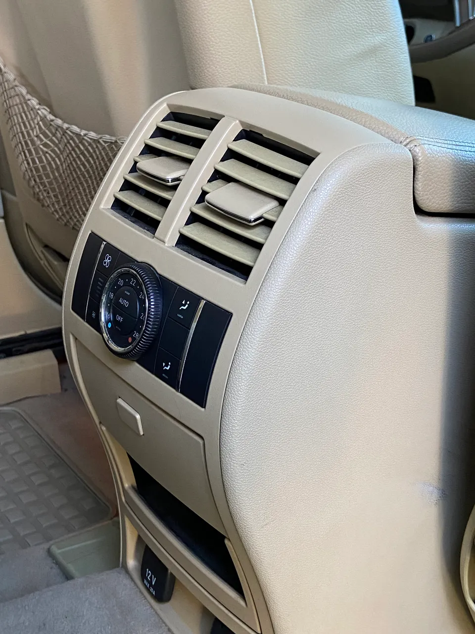 Mercedes-Benz M-Класс - фото 24