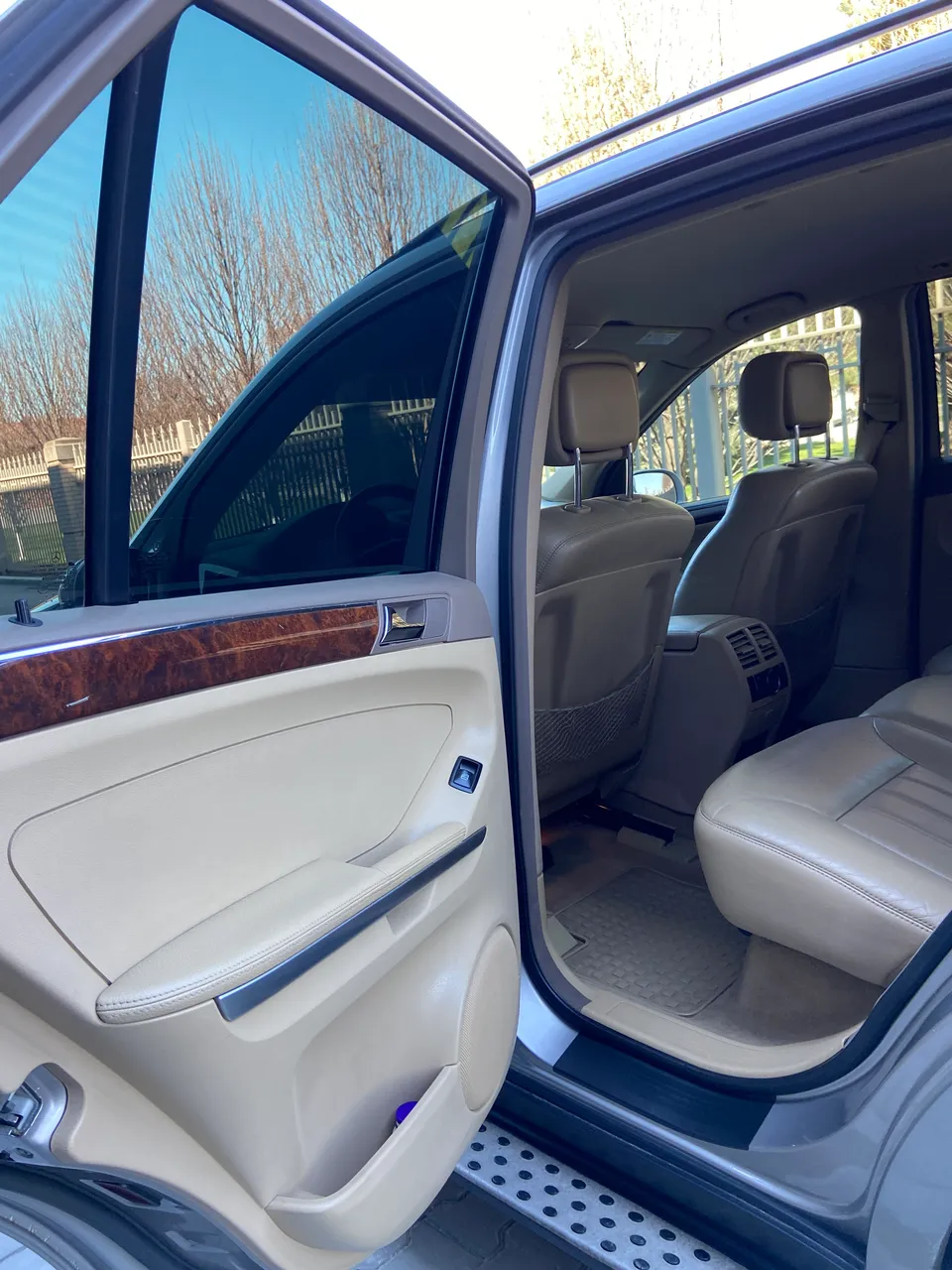 Mercedes-Benz M-Класс - фото 23