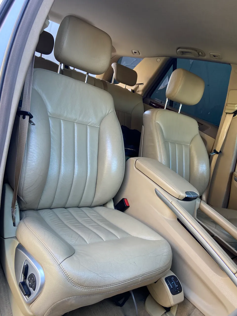 Mercedes-Benz M-Класс - фото 12