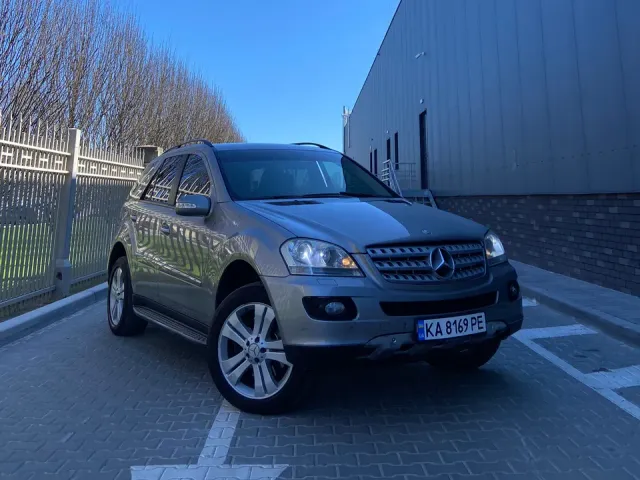 Mercedes-Benz M-Класс - фото 2