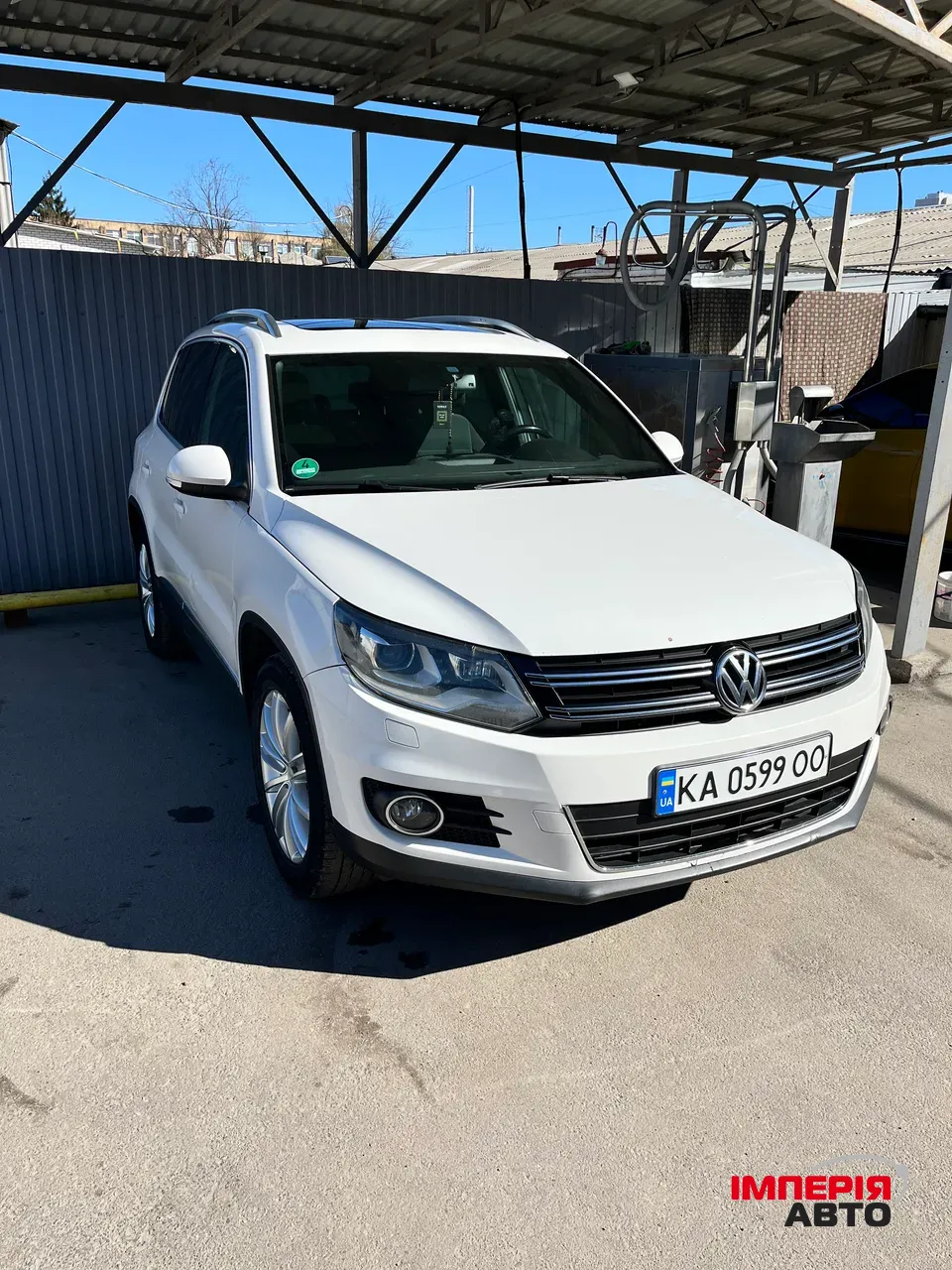 Volkswagen Tiguan - фото 11