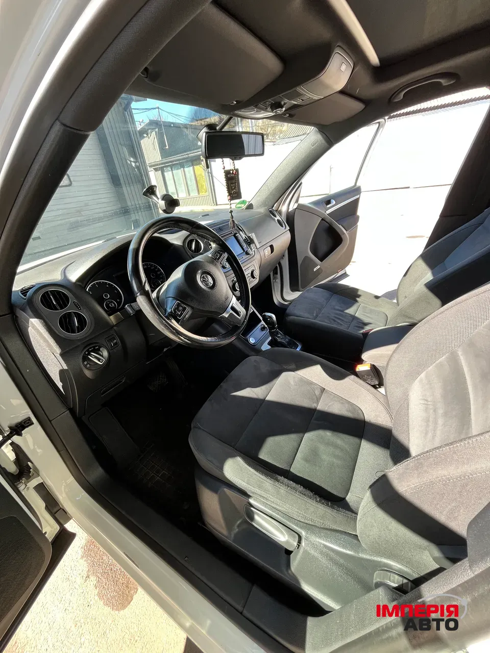 Volkswagen Tiguan - фото 31