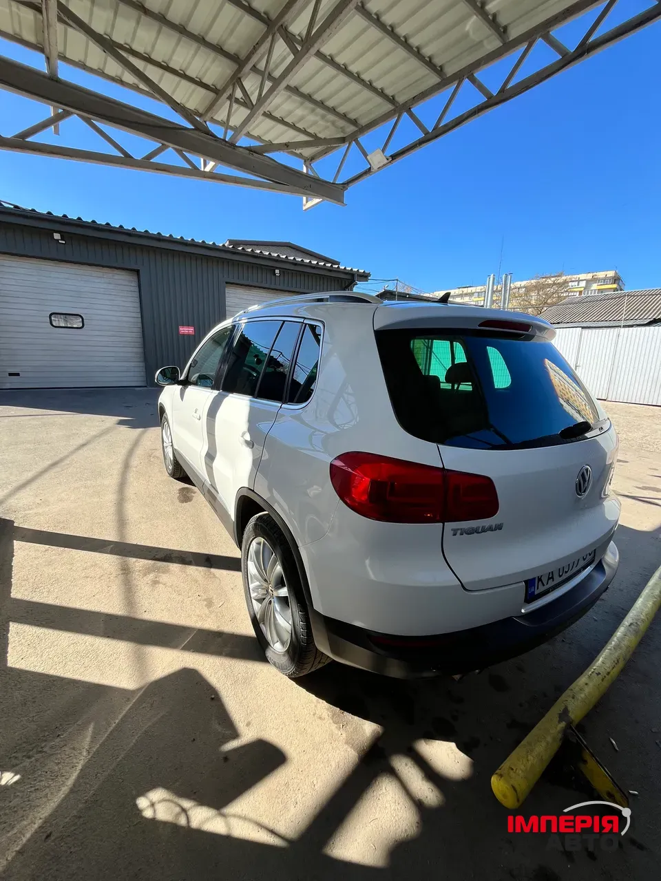 Volkswagen Tiguan - фото 6