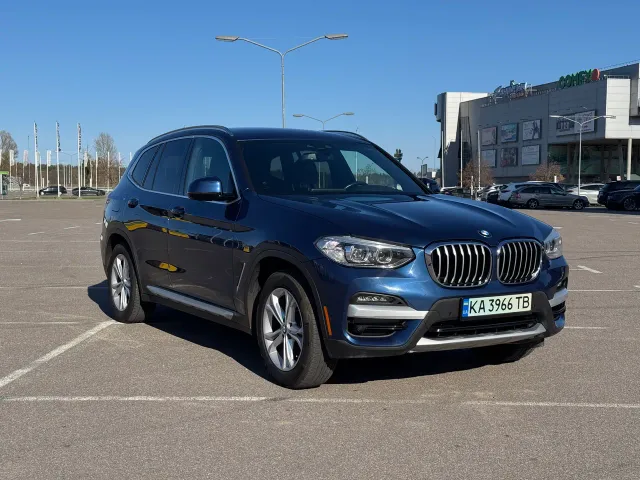 BMW X3 - фото 3