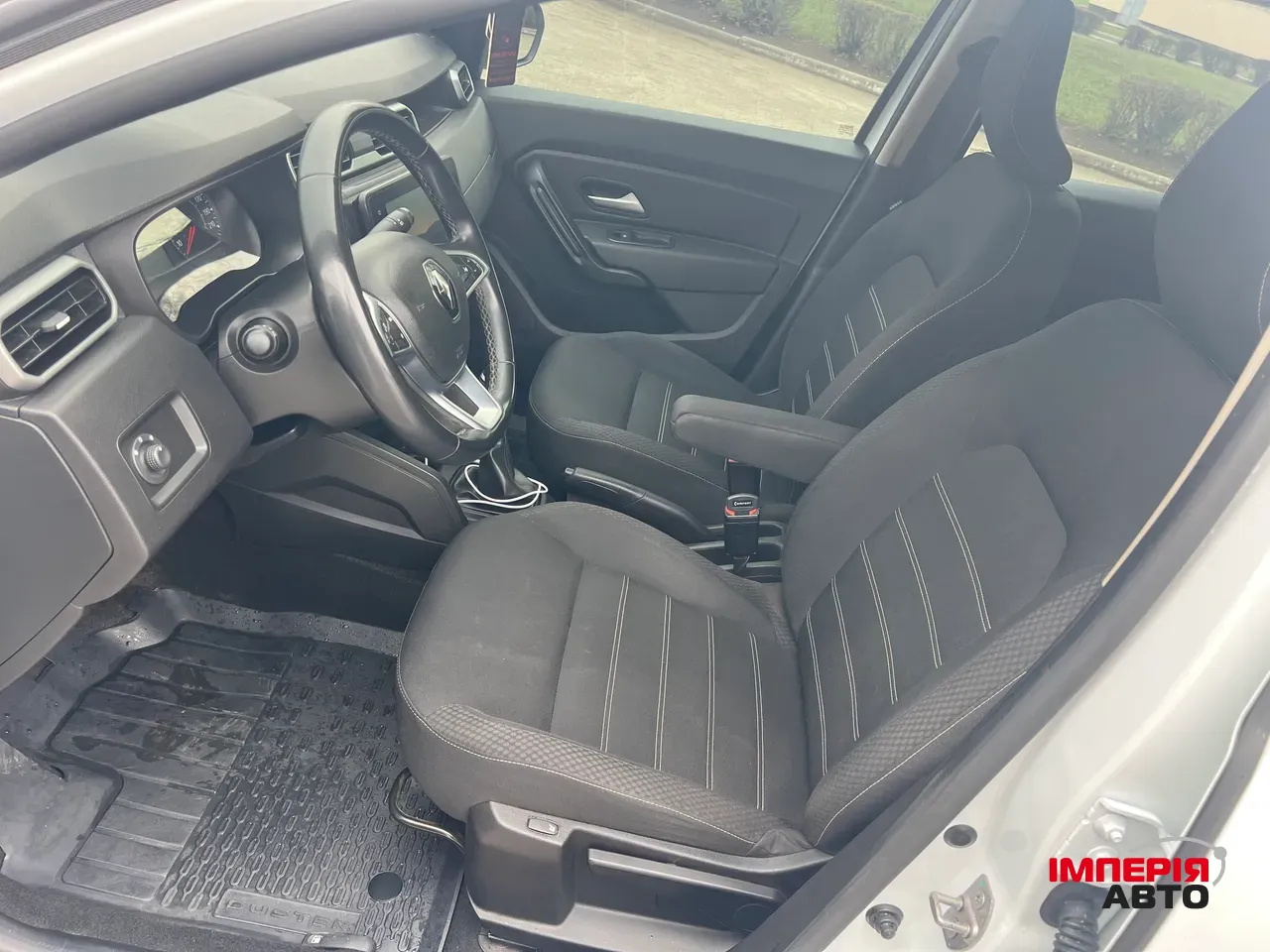 Renault Duster - фото 15