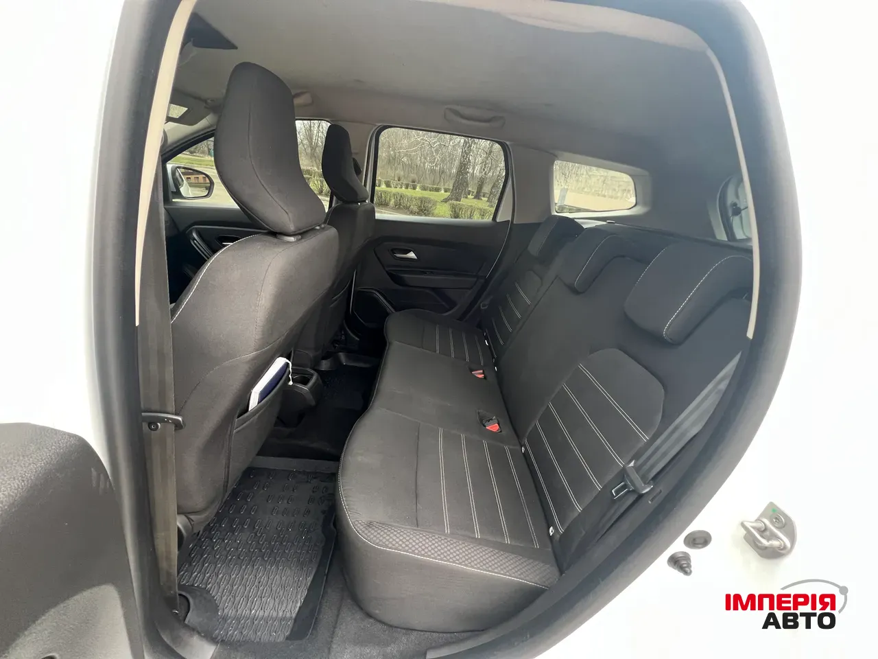 Renault Duster - фото 13