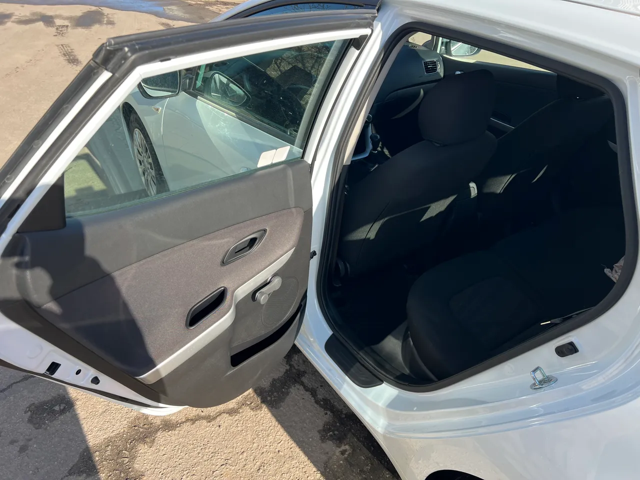 Kia Ceed - фото 14