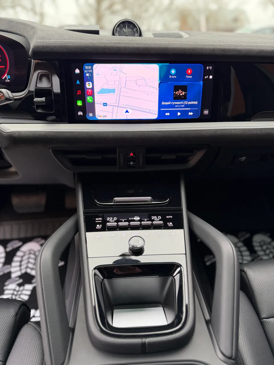 Porsche Cayenne - фото 10