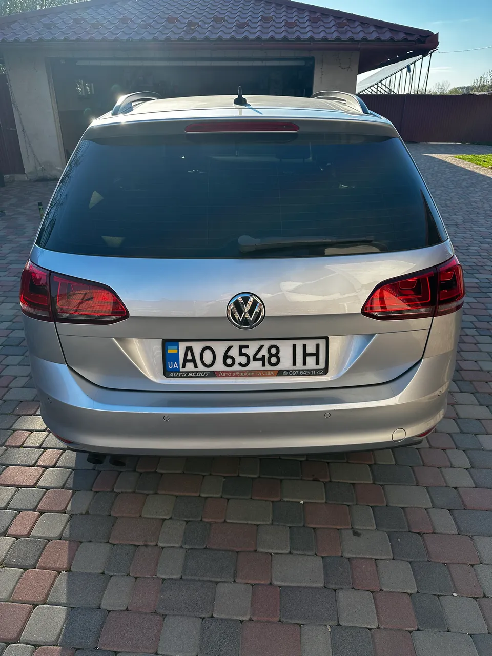 Volkswagen Golf - фото 4