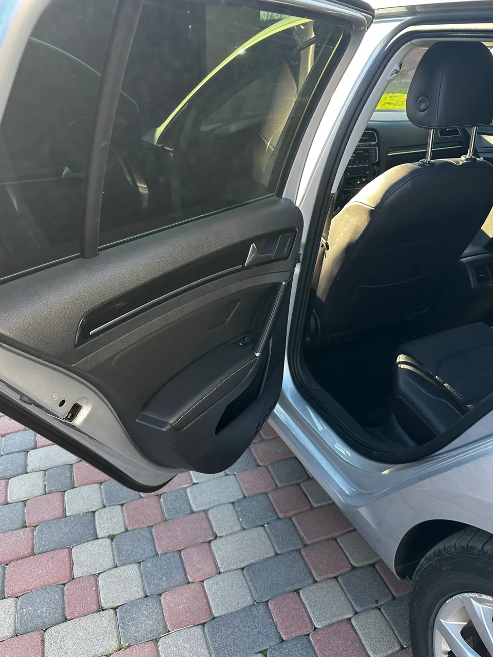 Volkswagen Golf - фото 13