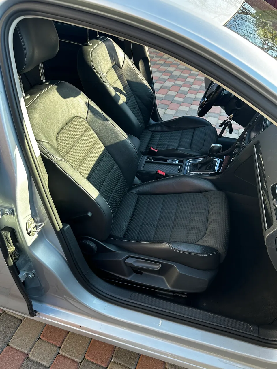 Volkswagen Golf - фото 20