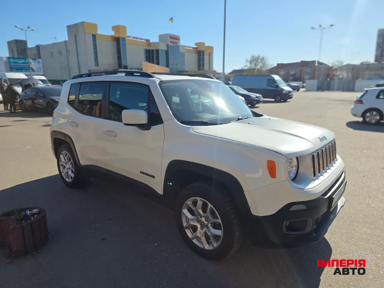 Jeep Renegade - фото 5