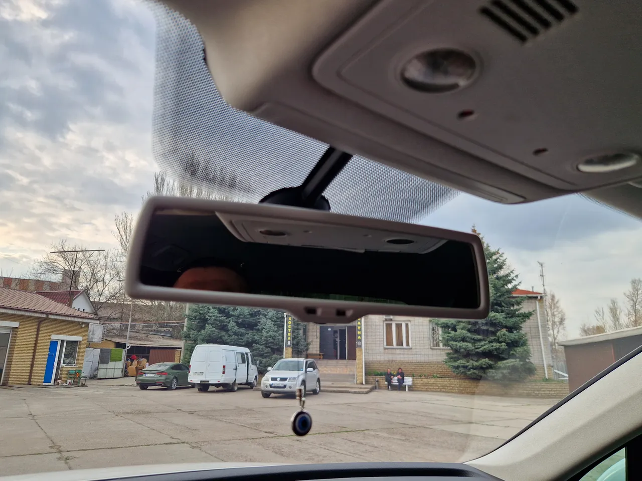 Volkswagen Touareg - фото 19