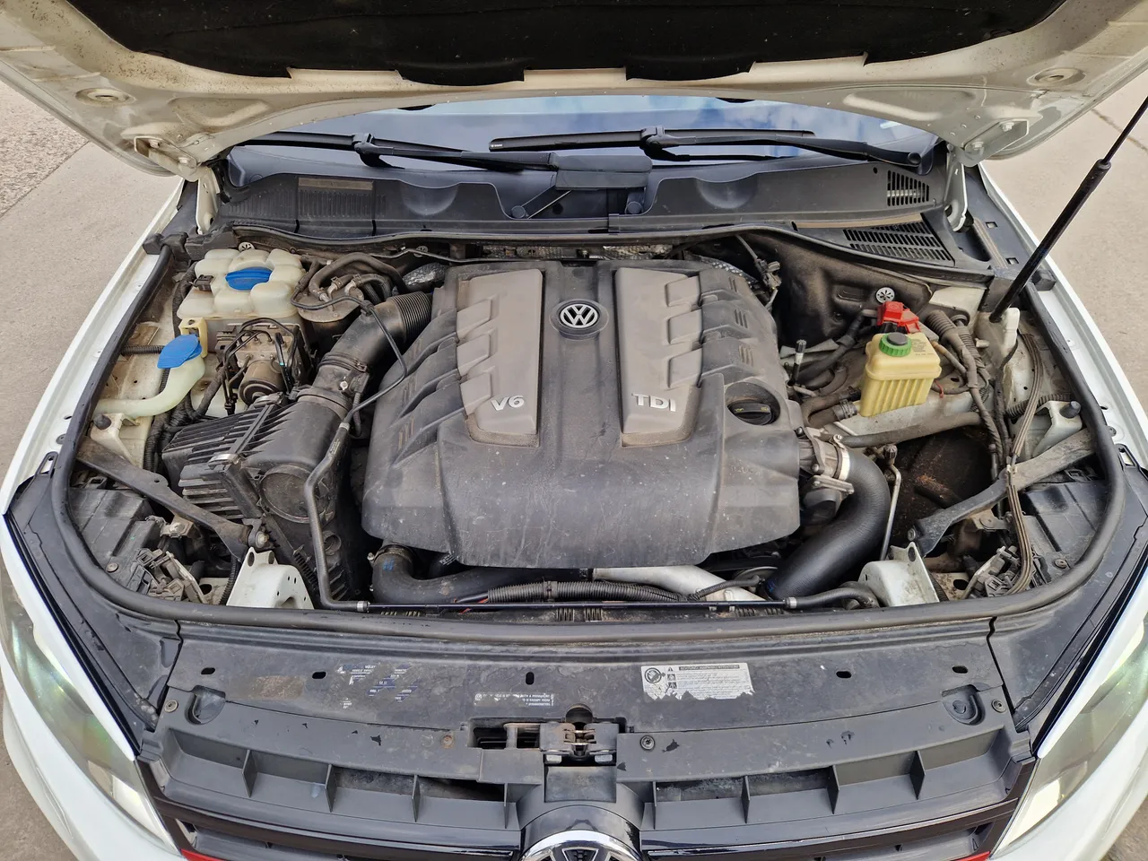 Volkswagen Touareg - фото 28