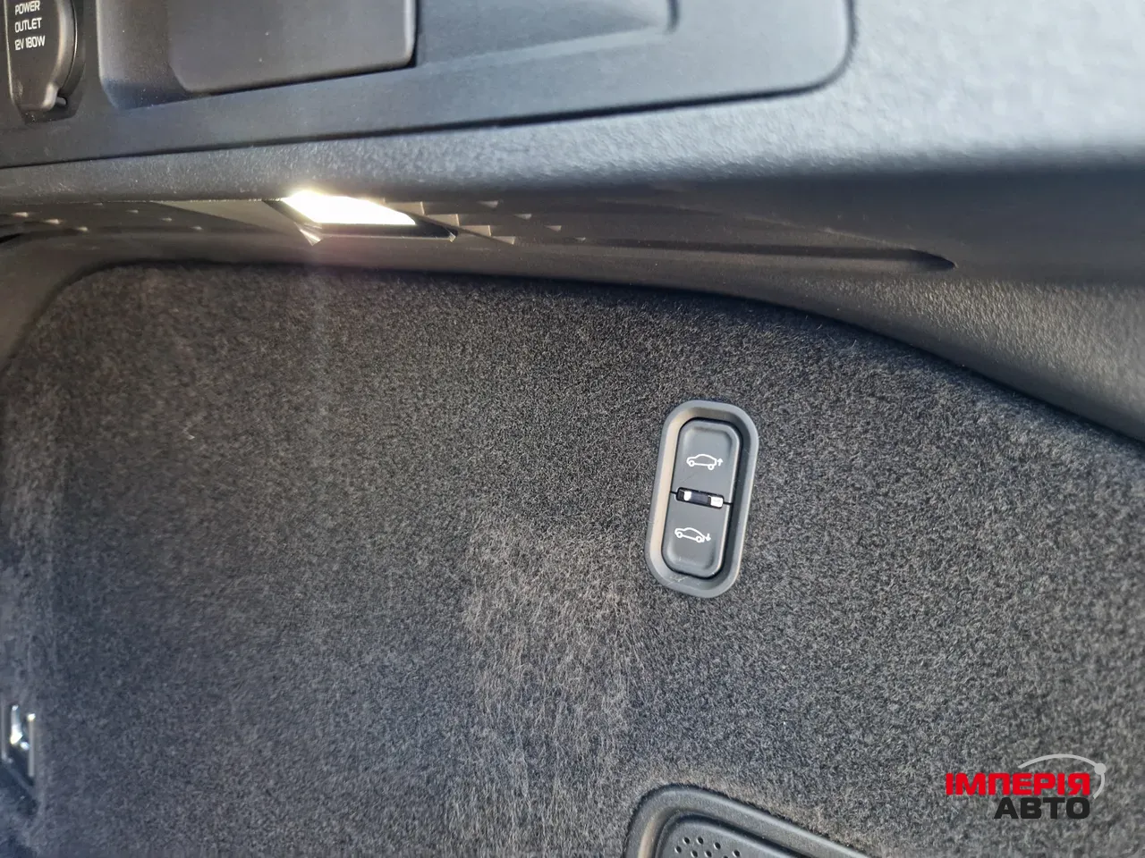 Zeekr 001 - фото 34